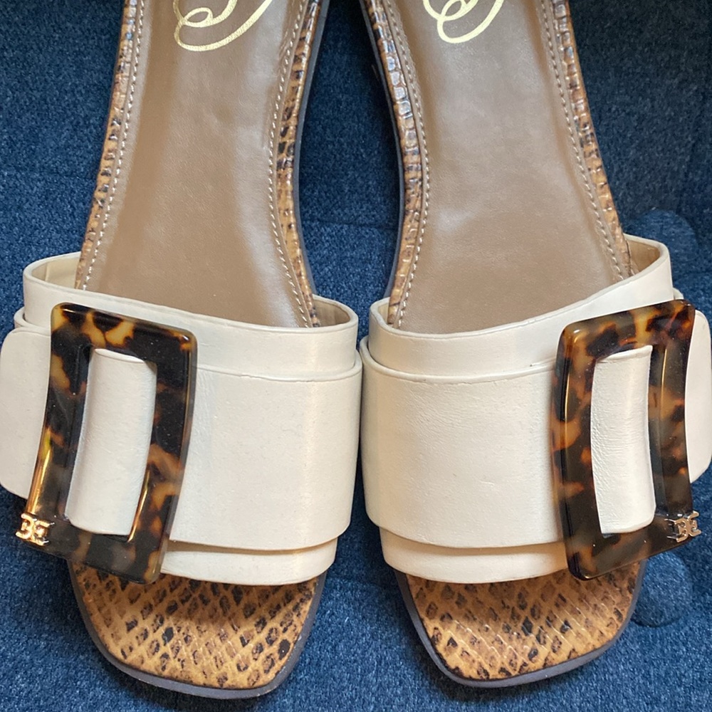 Sam Edelman Slides - With Large Tortoise Shell Bu… - image 2
